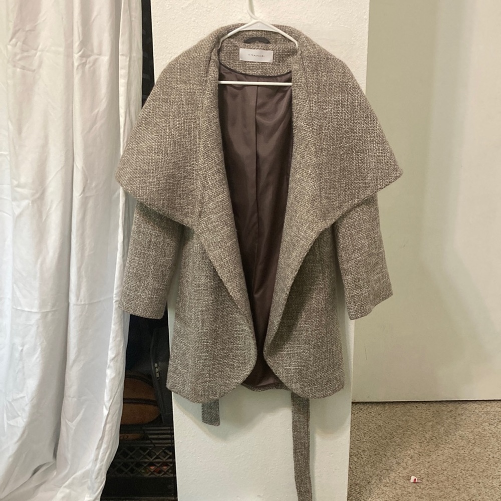 TTAHARI grey coat, size s